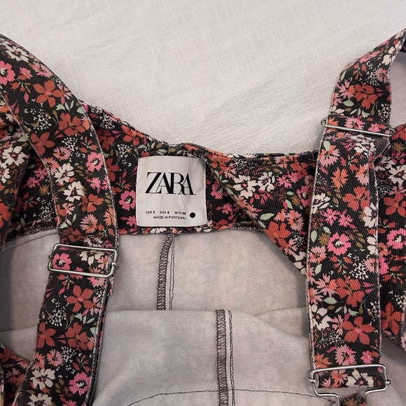 Zara Overalls - Picture 7 of 7